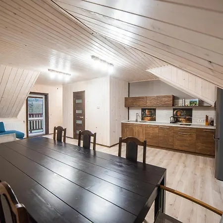 під горбком Дом отдыха