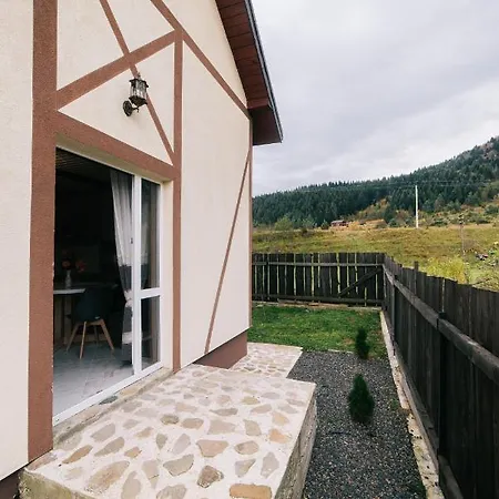 під горбком * Korchin