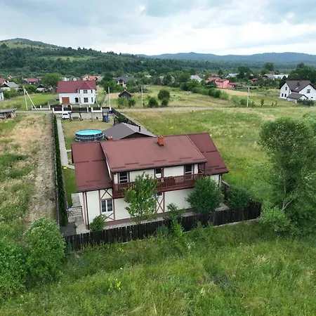 під горбком Будинок відпочинку